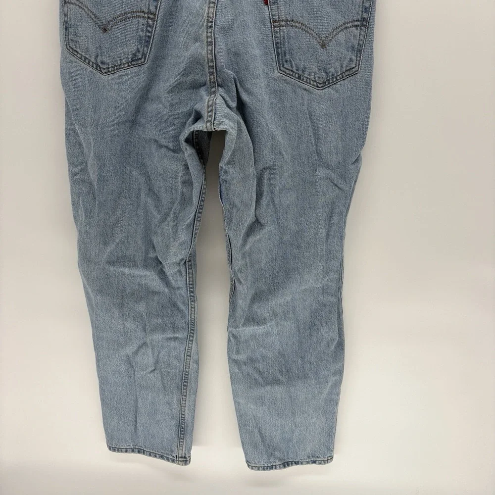 Vintage 90s Levis Relaxed Fit Light Wash Jeans Casual Denim Men 36X30 (34X29)